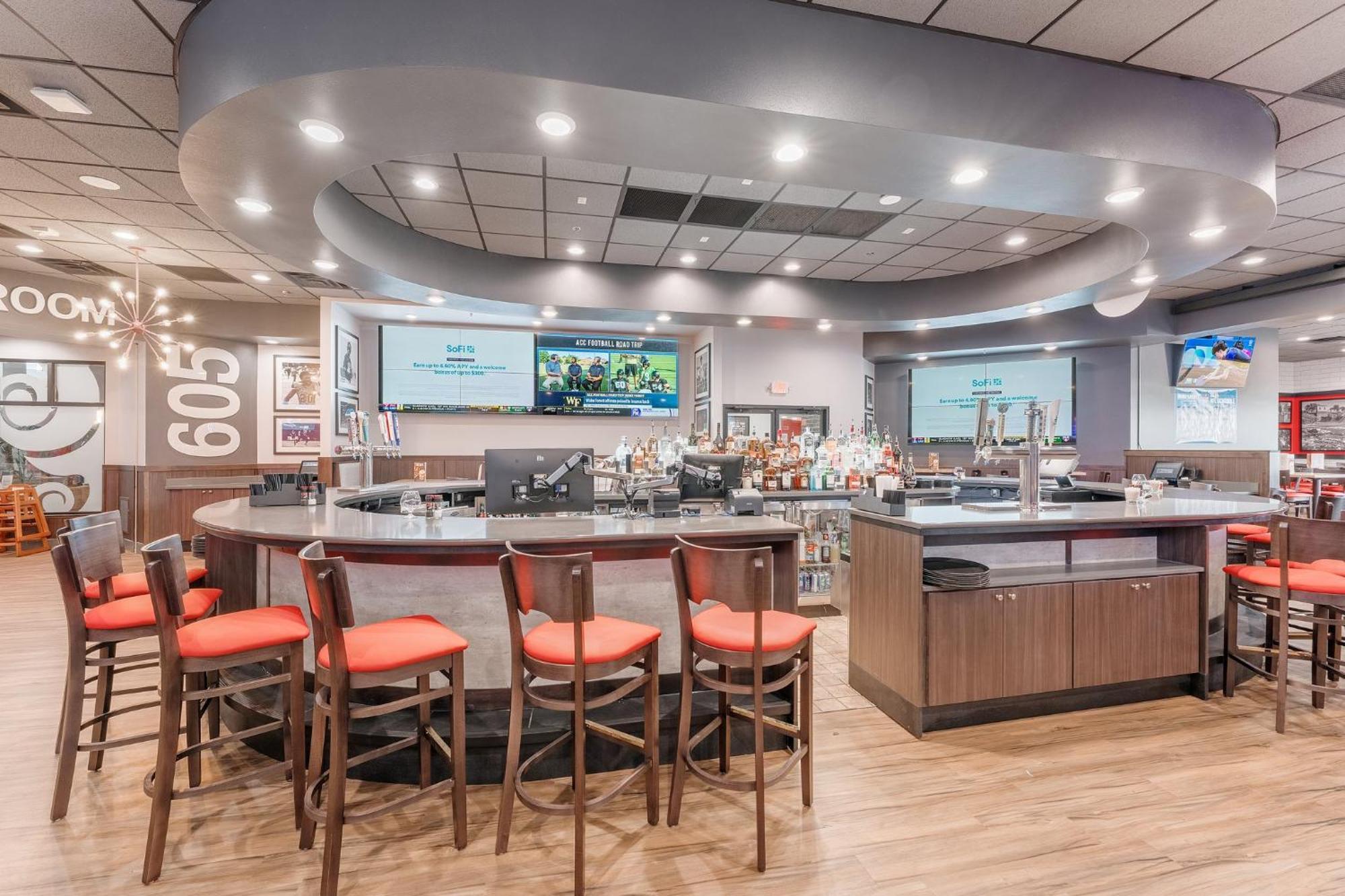 Ramada By Wyndham Sioux Falls Airport - Waterpark Resort & Event Center Экстерьер фото